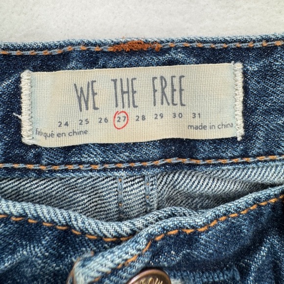 We The Free Free People Butterfly Painted Cut Off Denim Shorts Blue Jean Size 27 - Picture 4 of 8